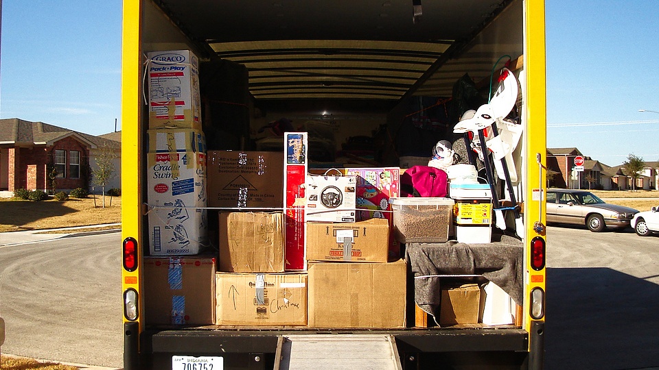 loading and unloading services Ahmedabad